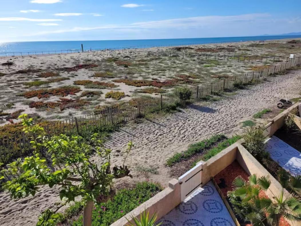 Villa Face A La Mer Sur Le Sable 8 Clim A L'Etage Le Barcarès المظهر الخارجي الصورة